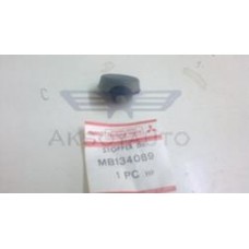 MB134089 ÖN KAPI CAM TOZ LASTİK TAPA L300 84-87